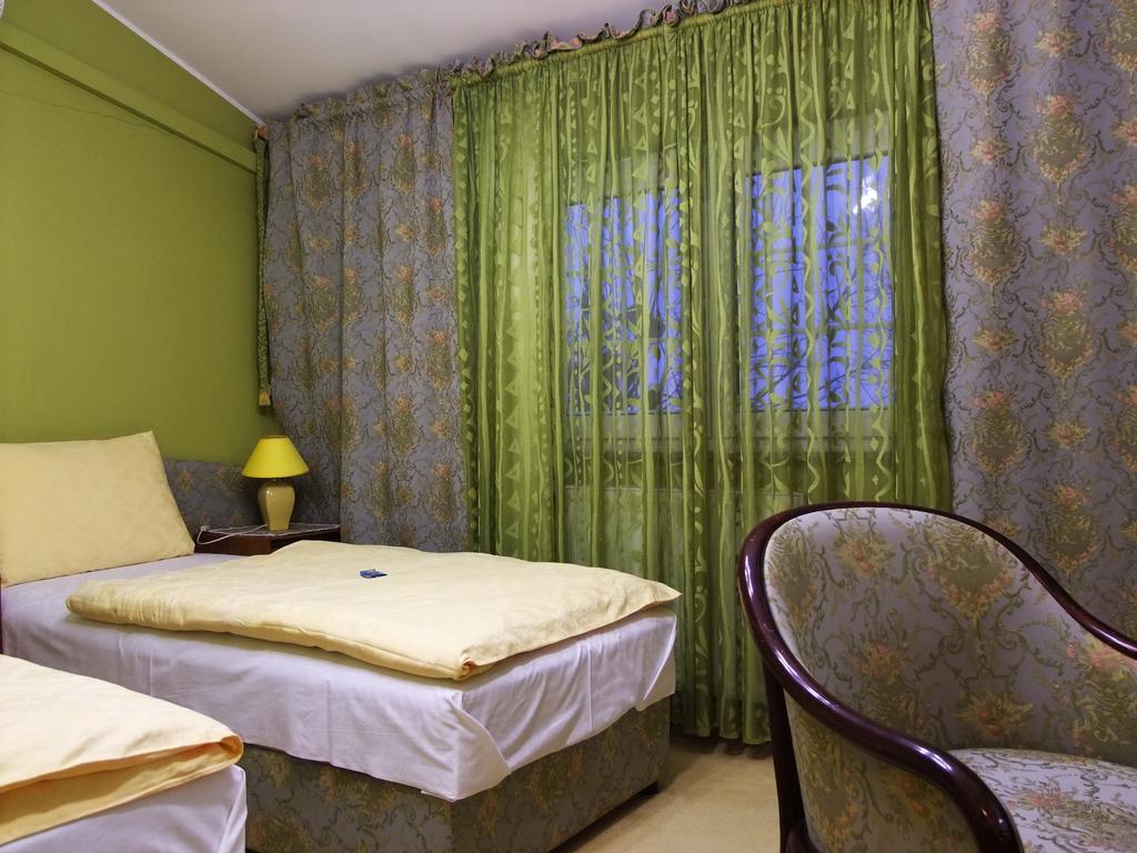 Bed & Breakfast Vila Stanisic Pozega Room photo